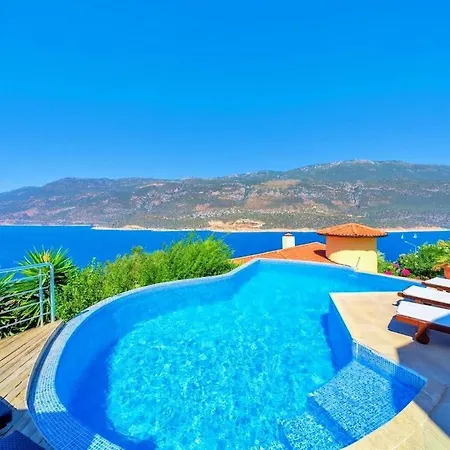With Sea View And Pool Hans וילה *